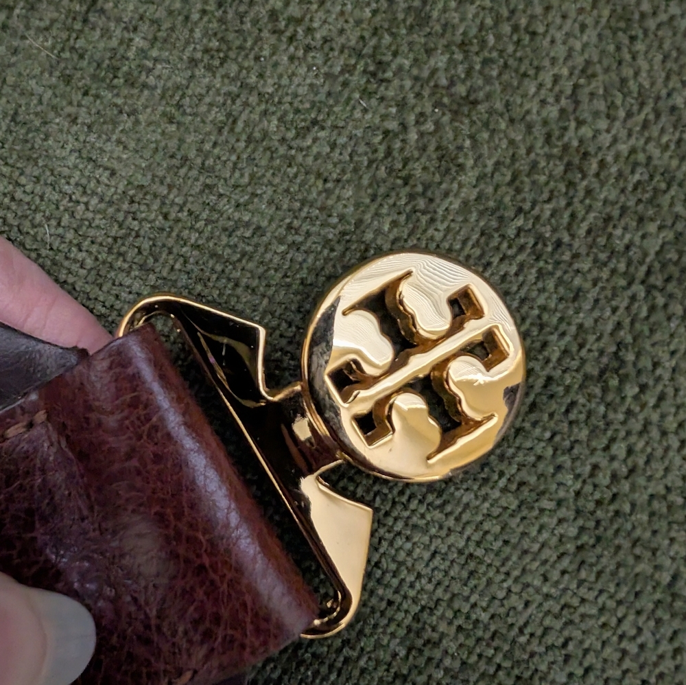 Vintage But Still NWT! Tory Burch Stretch Brown Leather Belt w/ Gold Logo Buckle